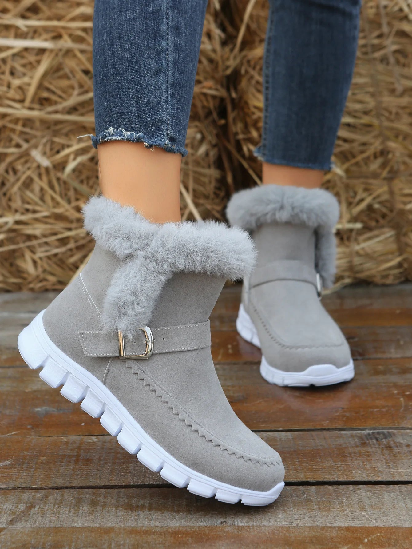 Famous Brown Winter Women Fur Warm Chelsea Snow Boots Casual Shoes New Short Plush Suede Ankle Boots Flats Gladiator Sport Ladies Botas Mujer