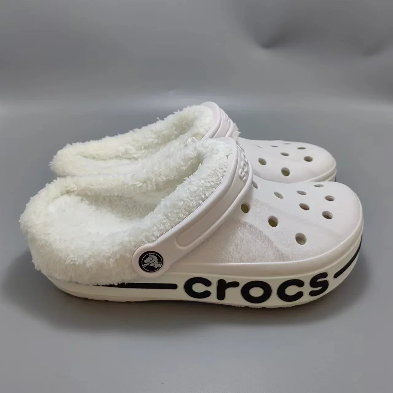 CrocSlippers New Summer Slippers Outdoor Beach Slippers Classic Soft  Garden Slippers Home Clogs Slippers