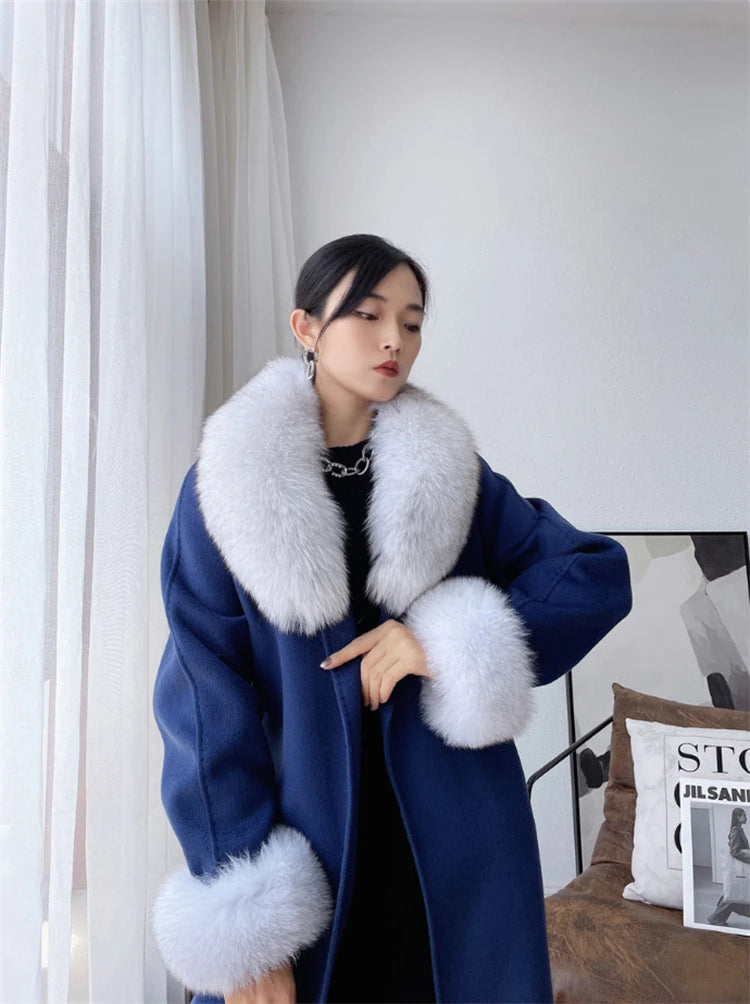 Famous Brown Winter 100% Natural Real Fox Fur Collar Scarf Women Neck Warm Scarves Shawl Fashion Coat Decorate Sleeves Fox Fur Cuffs One Set