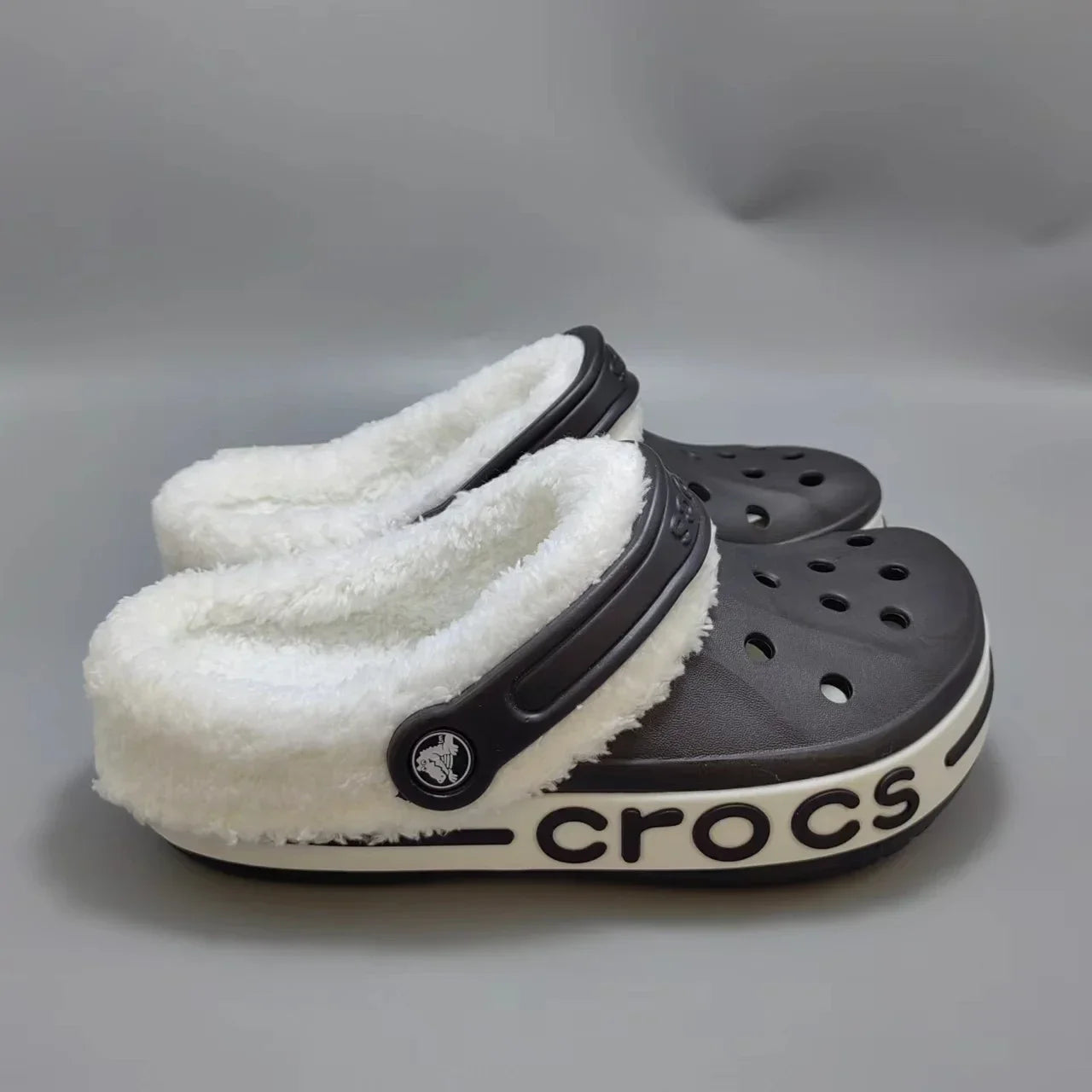 CrocSlippers New Summer Slippers Outdoor Beach Slippers Classic Soft  Garden Slippers Home Clogs Slippers